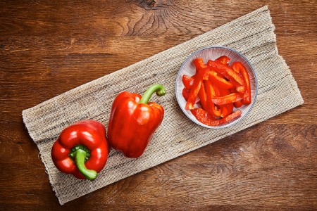 Rote Paprika Sticks